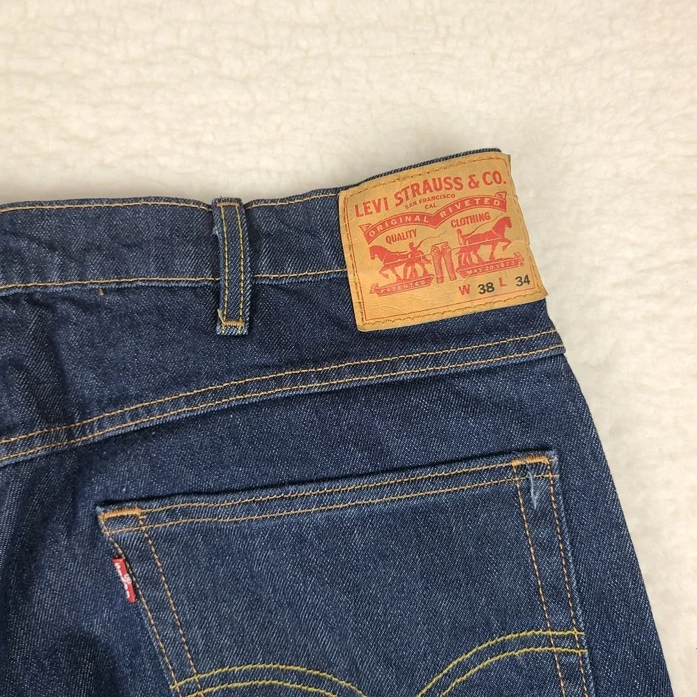 Levi's Jeans Mens 38x34 Blue Straight Leg Western Fit Dark Wash 37681‎ Denim